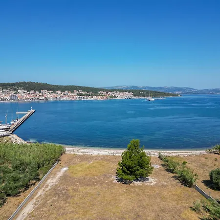 Boutique Saline - Blue Argostoli (Kefalonia)