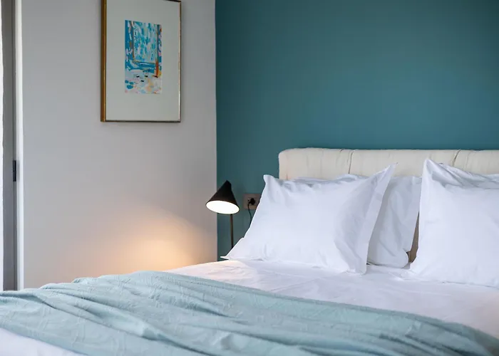 Boutique Saline - Blue *